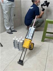 Thi Công Keo Chít Mạch Epoxy Tebond Cho Khu Vệ Sinh Vinhomes