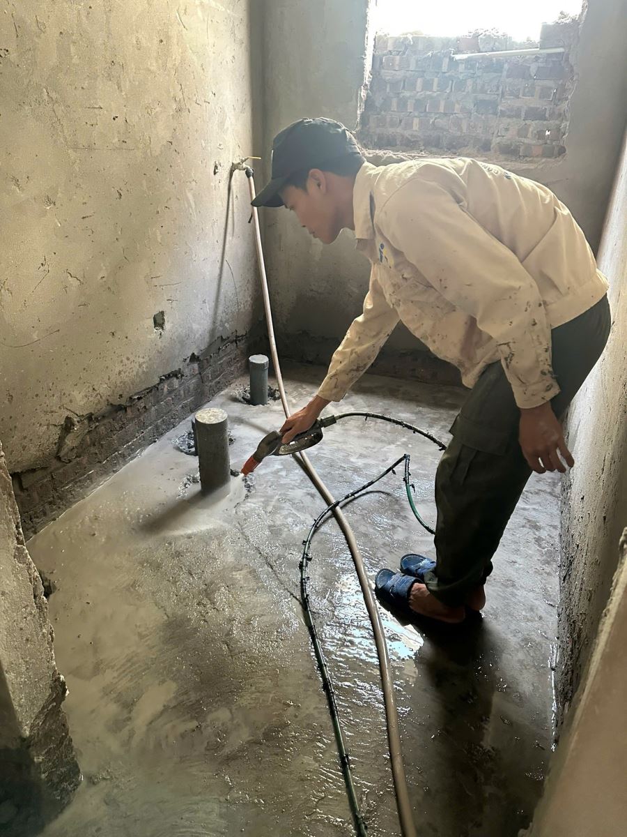 Vệ sinh bề mặt chống thấm