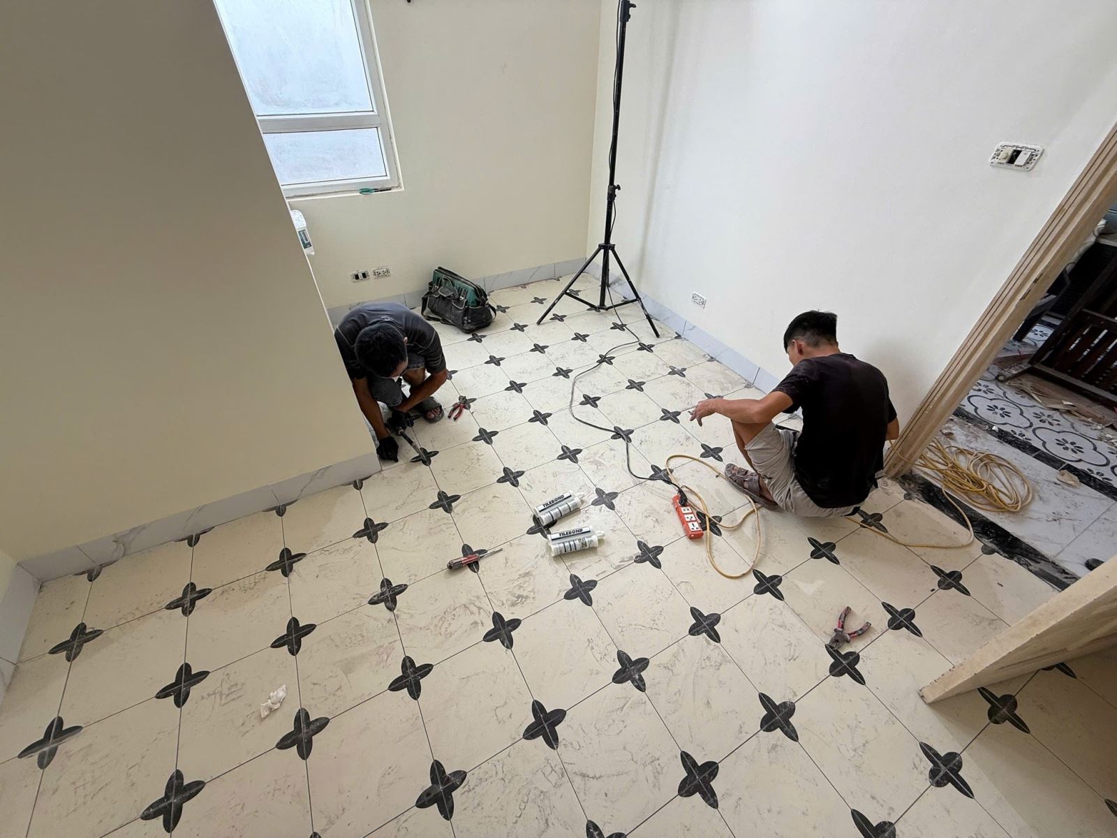 keo chít mạch gạch