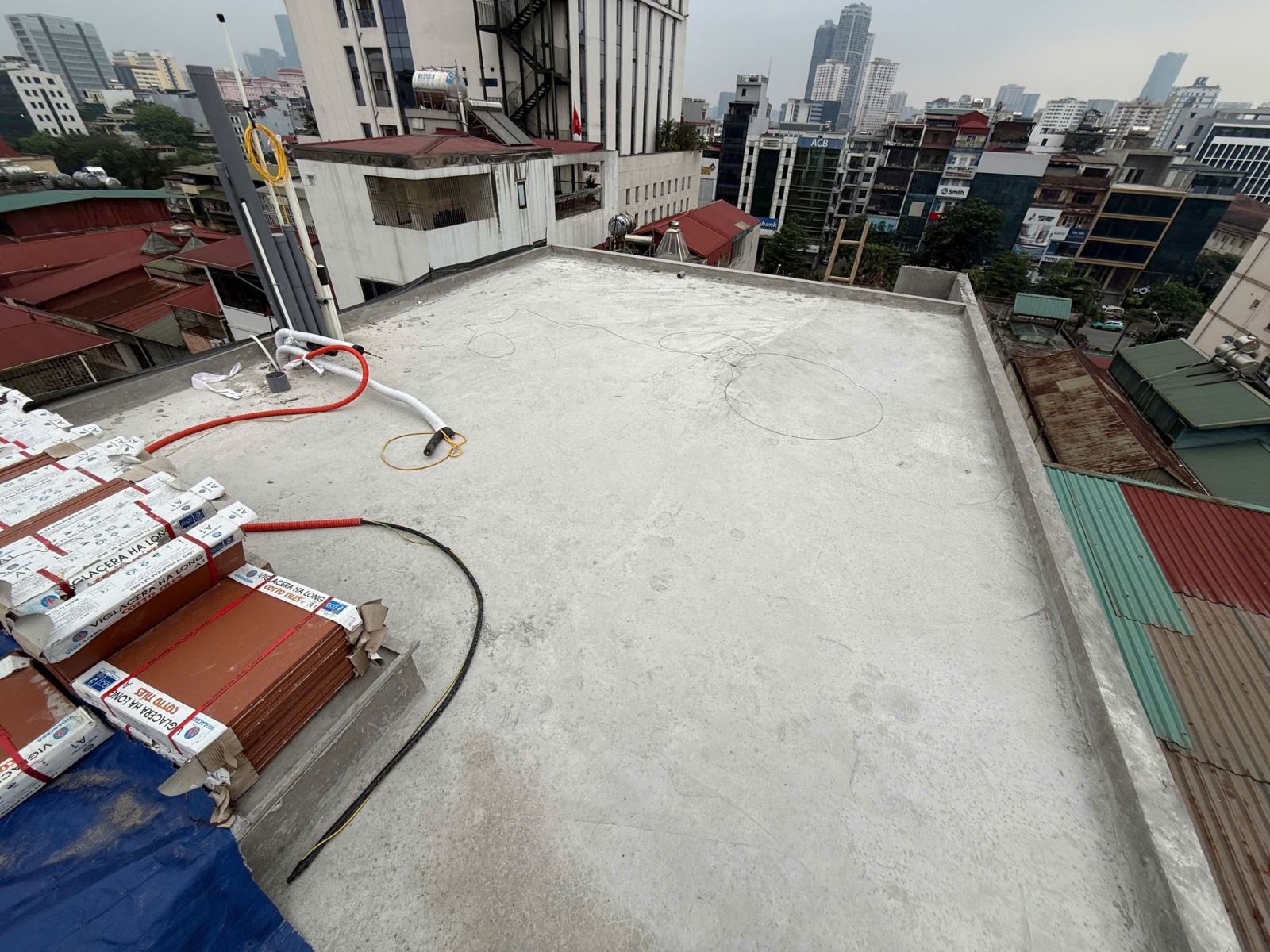 khảo sát chống thấm sàn mái