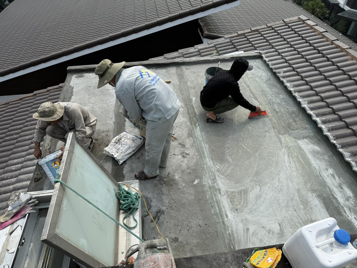 chống thấm sàn mái be tông